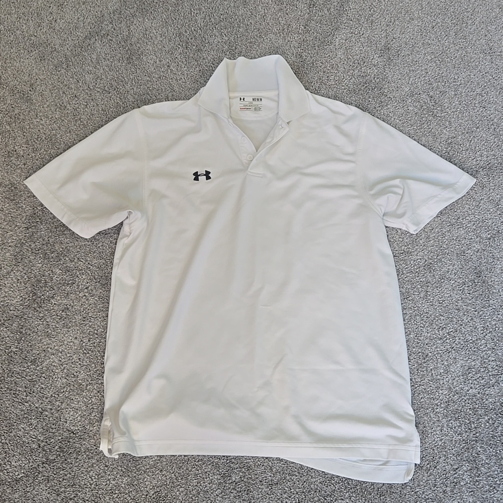 Under armour golf shirt size medium